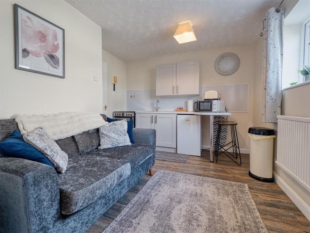 Little Park Holiday Homes Self Catering Cottages 1 & 2 Bedrooms Available Close To Tutbury Castle Экстерьер фото